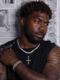 The past is in your head, the future is in your hands. Yesterday shaped  you, today defines you. Tomorrow is yours.” Photographer: @almightybasilice  Models: @iamjaymccrary @z_el_tigre @4orethekin @fiel.mai It was a pleasure