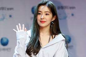 Irene was not someone who could express herself very well, and meeting the new transfer student definitely proved that. Red Velvet S Irene Teams Up With Raiden For The Only Listen Billboard Billboard
