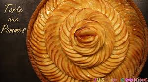 J'ai fait la croûte de la recette tarte aux pommes (la meilleur). Recette De La Tarte Aux Pommes Youtube