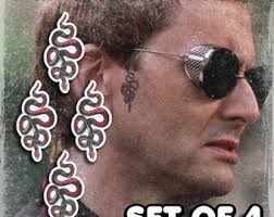 Vi| Temporäres Tattoo