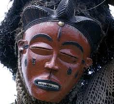 CONECTAR CON EL CUERPO, LOCALIZAR PUNTOS DÉBILES Y TOMAR UNA ACTITUD MENTAL  Y FÍSICA PARTICIPATIVA ANTE CUALQUIER TRASTORNO. E