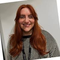 Becca Thomson's Instagram, Twitter & Facebook