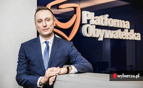 Wiceprzewodniczący komisji obrony narodowej, członek. Krzysztof Brejza Czlowiek Ktory Ujawnil Pieniadze Dobrej Zmiany Wydoja Polske Ile Sie Da