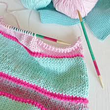This ruffled collar is one of my favorite slip stitch designs. Knitting Needles