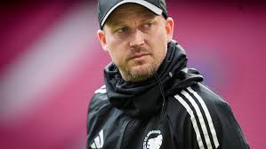 Kicker - News update