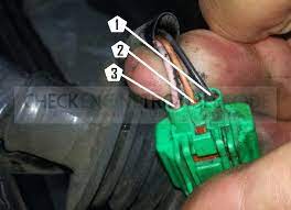 P0340 Nissan 3.5L - How To Test A Camshaft Position Sensor -