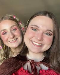 Isabella McLeod (@isabellamcleod) • Instagram photos and videos