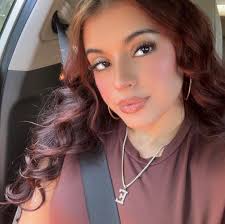 How to achieve a flat stomach and toned body through diet and exercise?