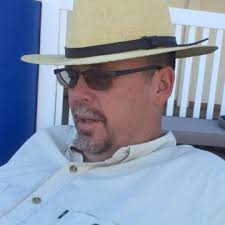 Who can build a barndominium near Trenton, TX?