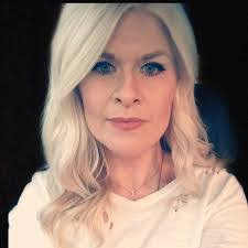 Beth Calloway's Instagram, Twitter & Facebook