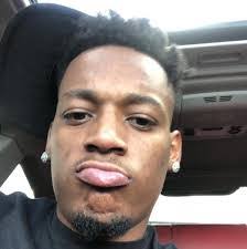 Lashell Harrison's Instagram, Twitter & Facebook