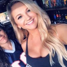 Casey Batt (@baseycatt)