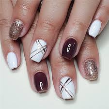 Featuring the latest styles from classic to funky, sporty to simple. White And Gold Nail Designs Soso Nail Art