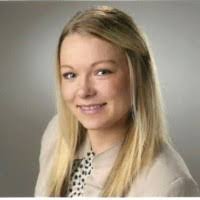 Laura Justin's Instagram, Twitter & Facebook