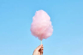Cotton candy can keep at least two weeks in a tub and one week in a plastic bag. Yfyvtz16yloacm