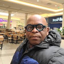 Paul Biya et les fameux accords défense avec la France. Camerounais !!! arrêtez votre masturbation intellectuel, Les accords de défense existent bien avec la France.