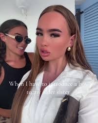 Sofia Price's Instagram, Twitter & Facebook