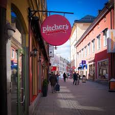 Falun tourism falun hotels falun bed and breakfast falun vacation rentals falun vacation packages flights to falun things to do in falun falun travel forum falun photos falun map falun. Most Popular Place In Falun Review Of Pitchers Falun Sweden Tripadvisor