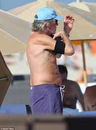 Jan 05, 2020 · pink floyd icon roger waters recently took in some fabulous italian culture with his young companion as the duo attended the biennale cinema 2019, also known as the 76th venice international film. Pink Floyd Rocker Roger Waters Is Outshone By Young Wife Laurie On Beach Holiday Daily Mail Online