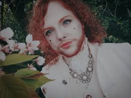 The flowers will bloom. 🌸 Self portrait and styling: Fairytale Prince  Photography page: Mondesreigen Sharing is welcome. ♡ I'm actually really  looking forward to tomorrow! I'm going to the Darkside event organised