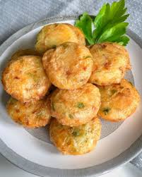 May 31, 2021 · delicious cornbread upside down casserole in 17 minutes. Cemilan Praktis Buat Hajatan Resep Cemilan Sehat Dan Praktis Untuk Dibuat Ini Ada Beragam Tapi Buat Kamu Yang Pengin Beli Bisa Langsung Membelinya Di Supermarket Terdekat Dengan Harga Mulai Dari Rp