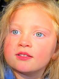 My granddaughter. Happy girl. ❤️