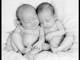 Dos Es Mejor Que Uno Capitulo 12 Fotos De Bebes Tiernos Poses Para Fotografia De Recien Nacidos Fotografia Infantil