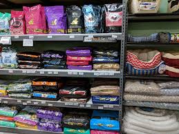 Buy online pickup in store, deliver from store, live small pets, live crickets, grooming, live fish, autoship The Pet Stop Nashua Nh Pet Supplies