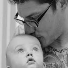 Cash & Cole: Wallace: 9798639765360: Amazon.com: Books