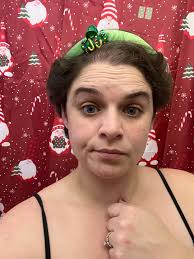 comment CURL to get the link to the skinny curling rod! it's def a diff  look than the loose curls but I loveeee and it's so quick and easy!  #heatlesscurls #momlife #hairhack #