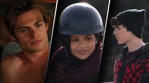 Did Jackie End Up With Cole Or Alex In 'My Life With The Walter Boys'  Season 1?