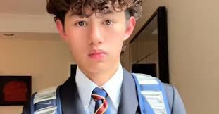 Lynda Holder Settles