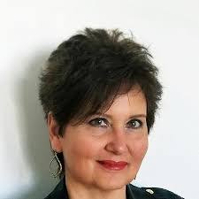 Donna Burchell's Instagram, Twitter & Facebook