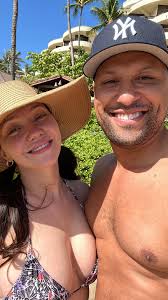 We came to Maui with love and respect… We are leaving this incredible  island with a deeper sense of joy. Mahalo to the people of Hawaii for  welcoming us with open arms.