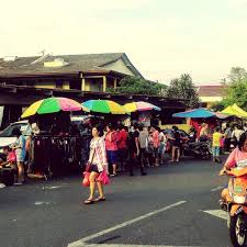 You may want to consider hailing taxi there. Pasar Pagi Pekan Batu 11