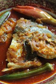 1 sudu kecil minyak bijan. Azie Kitchen Asam Pedas Ikan Bawal Emas Versi Melaka Malaysian Food Nyonya Food Asian Cooking
