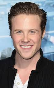 Skidmore grad portrays George Washington in TV series