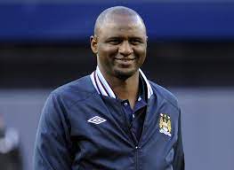 Patrick vieira è un giocatore di calcio francese. Nice Coach Patrick Vieira Is Standing Up To Player Power