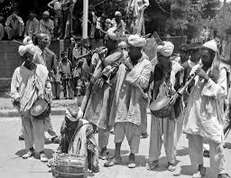 Episode 5 It's late June 1976 After having celebrated my 26th ...