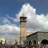 إحضار الكمامة واستعمالها إلزامي على جميع المسافرين من دخول المطار إلى الخروج منه في وجهة الوصول. 3