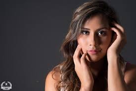 Sayra {Garden City KS Senior 2016} — April Harmon Photography