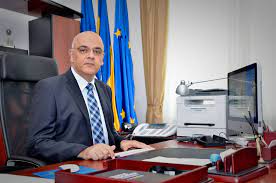 Raed arafat on wn network delivers the latest videos and editable pages for news & events, including entertainment, music, sports, science and more, sign up and share your playlists. La Multi Ani Raed Arafat AflaÈ›i Povestea Celui Mai Popular Palestinian Din Romania Cu Peste 73 000 De Fani Pe Pagina De Facebook Visele Nu Au Termen Limita