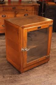 Jaylac Renaud Antiquites Brocante Toulouse Mobilier Ancien De Metier Meuble De Metier Deco Industrielle Idees De Decor