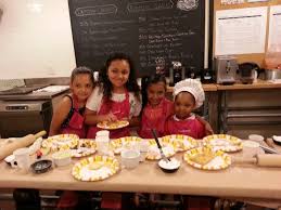 Fun Today At Sur La Table S American Girl Doll Baking Class In Sugarland Texas American Girl Doll Baking Sur La Table Cooking Class Baking Classes