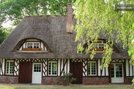 Lovely Thatched House In Normandy In Plasnes Thatched Cottage Cottage Thatched House