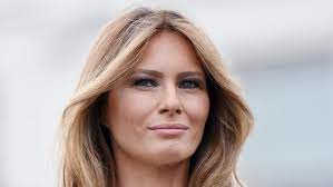 The Telegraph» pide disculpas a Melania Trump por un artículo