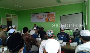 Memakai pakaian bebas rapi, bersepatu, bawa alat tulis dan wajib menggunakan masker ya. P3s Bekali Psd Dengan Ilmu Instalasi Listrik Pondok Pesantren Sidogiri Pondok Pesantren Sidogiri