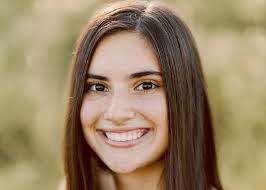 Melanie Bertsch receives 2025 Lilly Endowment Community Scholarship