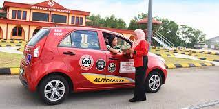 Full course (automatic or manual). Metro Driving Academy