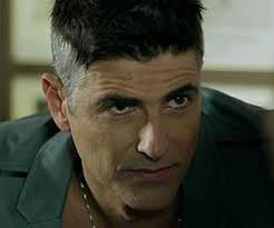 Verdades": Fanny faz Anthony transar com estilista em troca de trabalho